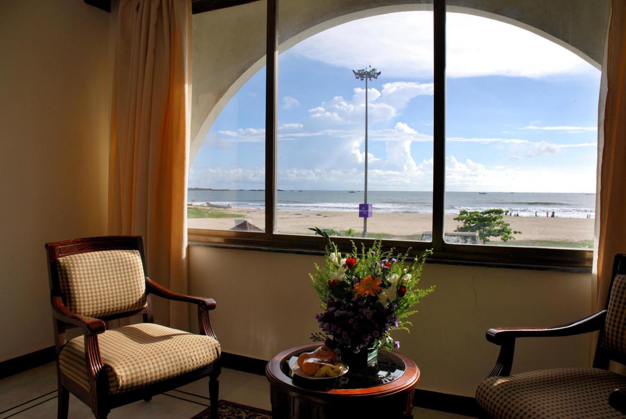 Paradise Isle Beach Resort Удупі Екстер'єр фото